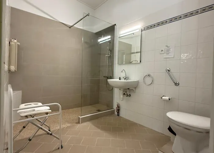 Hotel St Sebastien